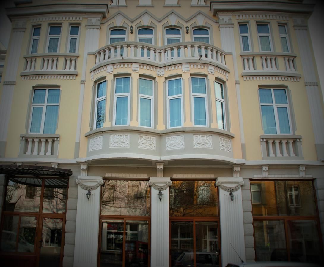 Отель Hotel Chiplakoff Бургас